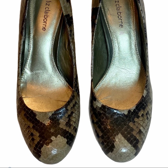Liz Claiborne Snake Skin Classic Heels Pumps 7 1/2 - Picture 12 of 16